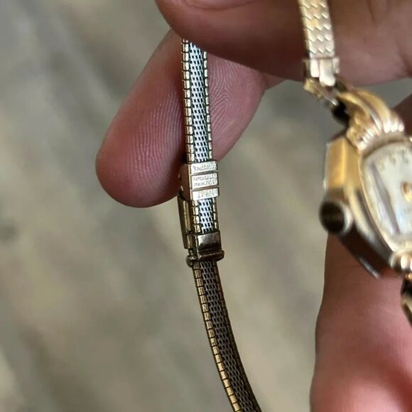 Vintage Bulova L1 Women's Wristwatch Gold Filled Trim - Picture 5 of 5